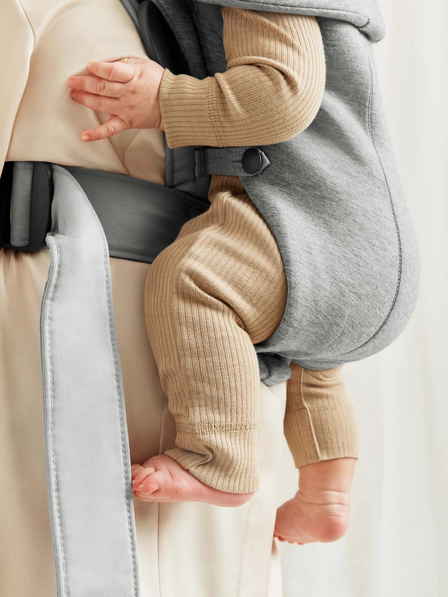 BabyBjörn Baby Carrier Mini - Light Grey